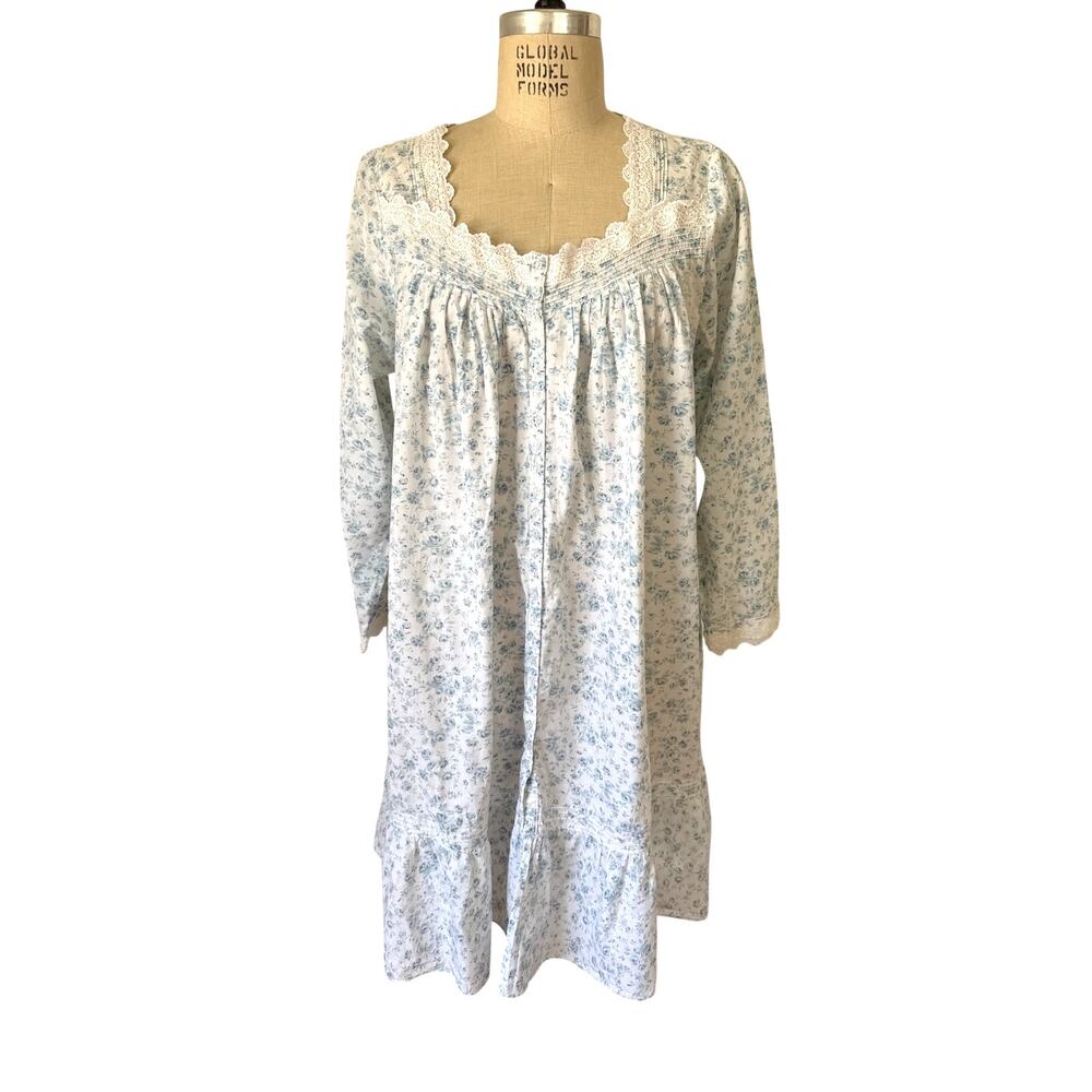 Eileen West Cotton Short Nightgown in Blue Floral Size Medium